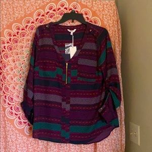 V neck blouse with zipper front